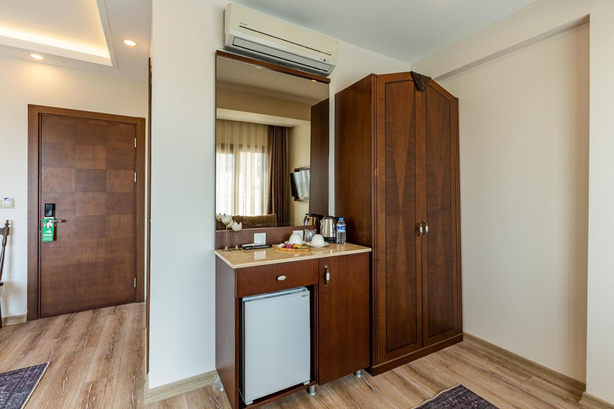 Menar Hotel&Suites -Old City Sultanahmet İstanbul Oda fotoğraf
