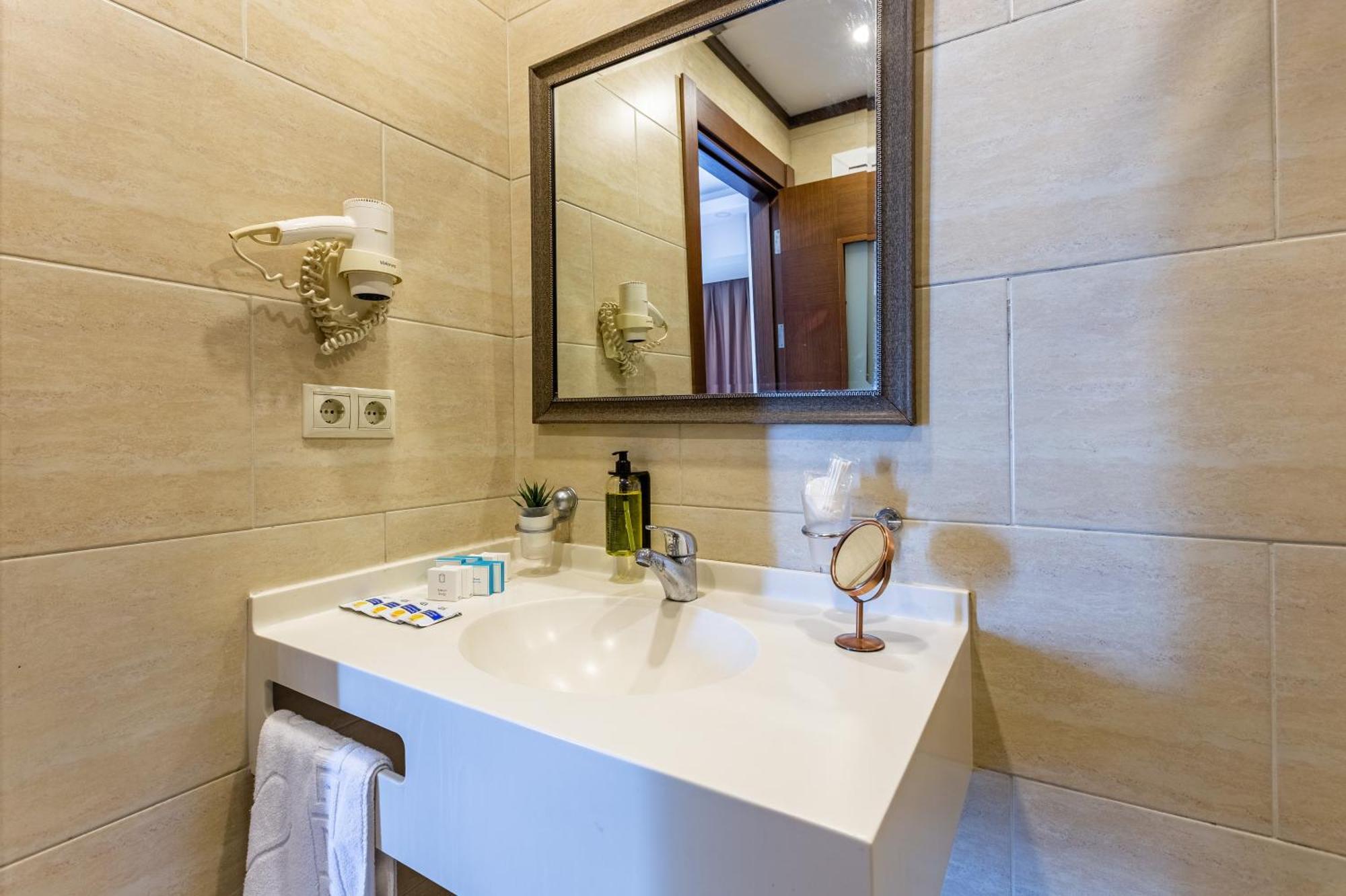 Menar Hotel&Suites -Old City Sultanahmet İstanbul Oda fotoğraf